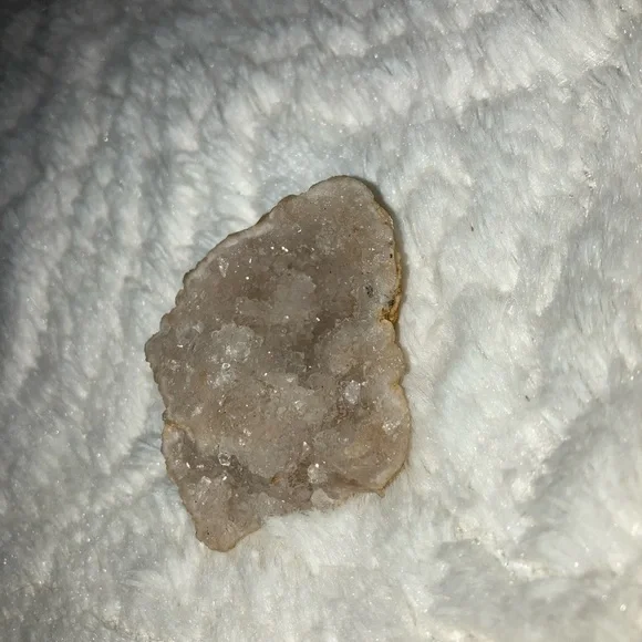 Crystal - Picture 4 of 4